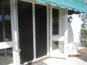 Retractable Screen Doors in Bell Air