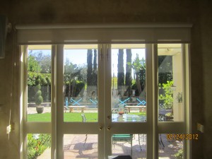 Retractable Screen Doors in Bell Air