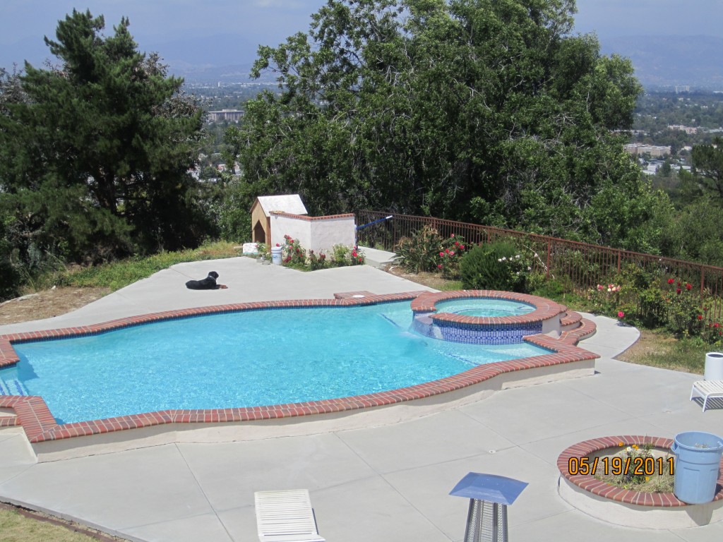 Mobile Screen Service in Westlake Village