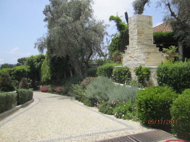 Driveway to Main Guest House