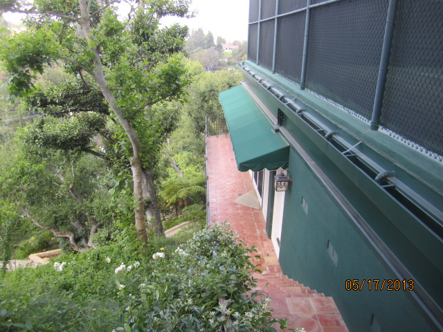 Window Screens in Second Guest House in Back under Tennis court