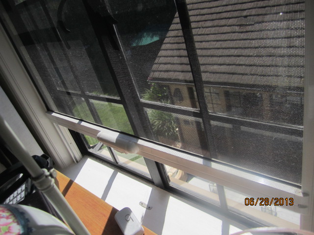 Beverly Hills Retractable Screen Windows | Screen Doors & Window ...