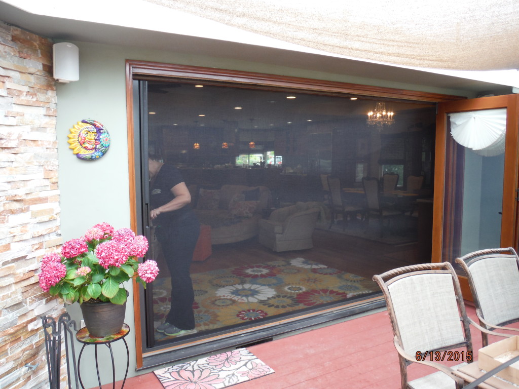 Wide Opening Wall Screen